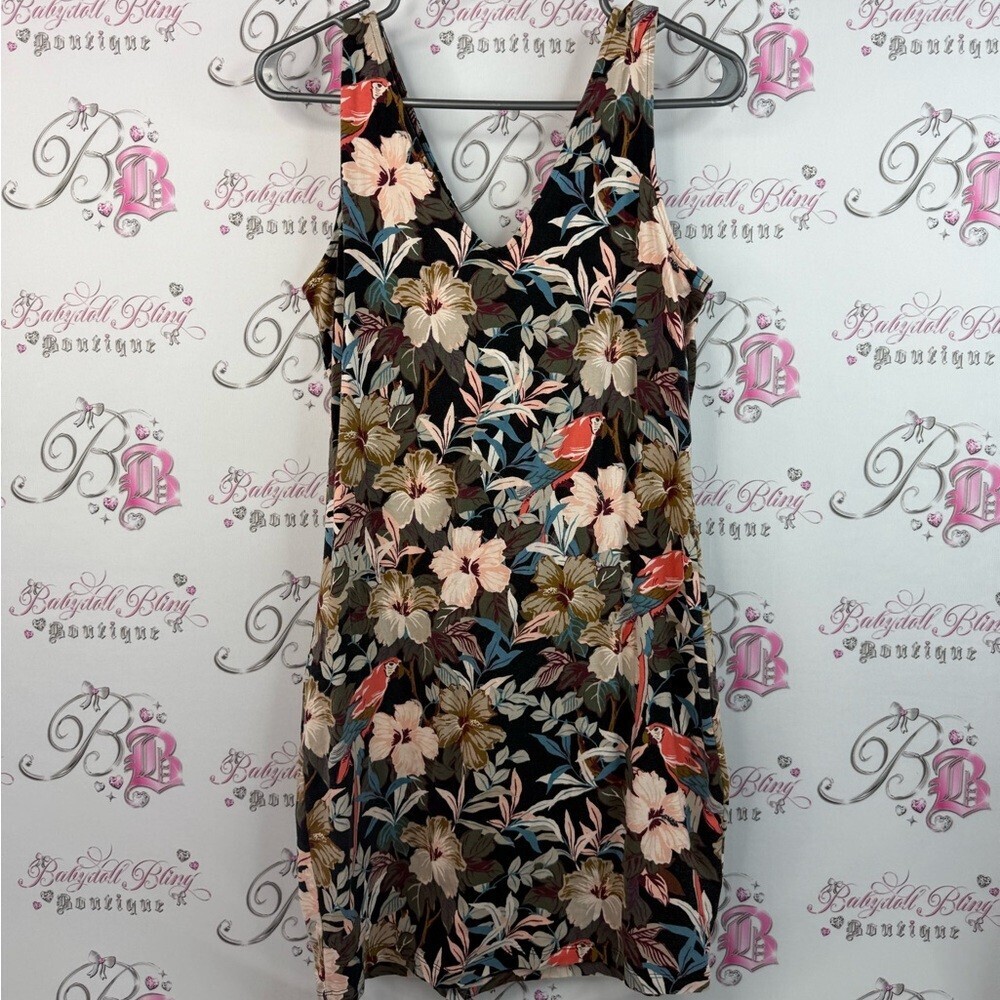 Dynamite dress flowers bird parrot tropical green black Multicolor Floral Dress